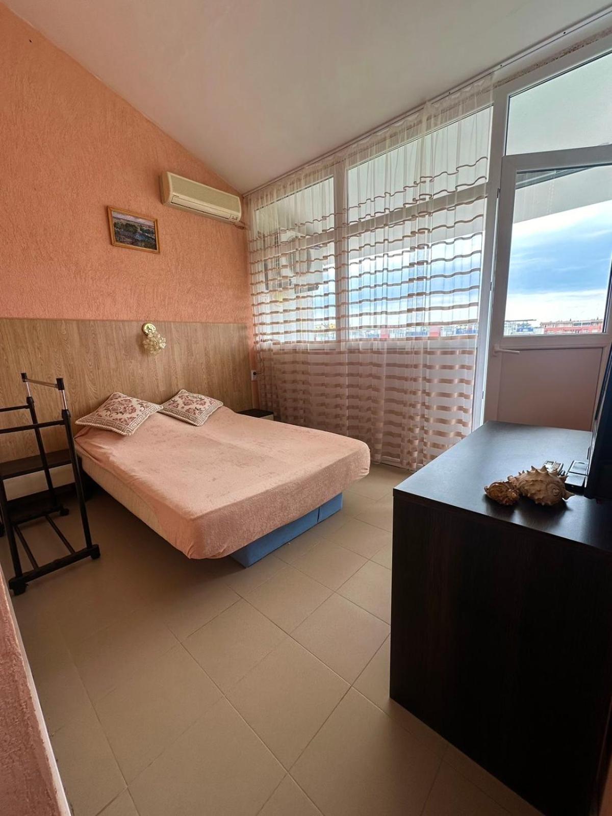 Elit 2 Apartment Сонячний Берег Екстер'єр фото